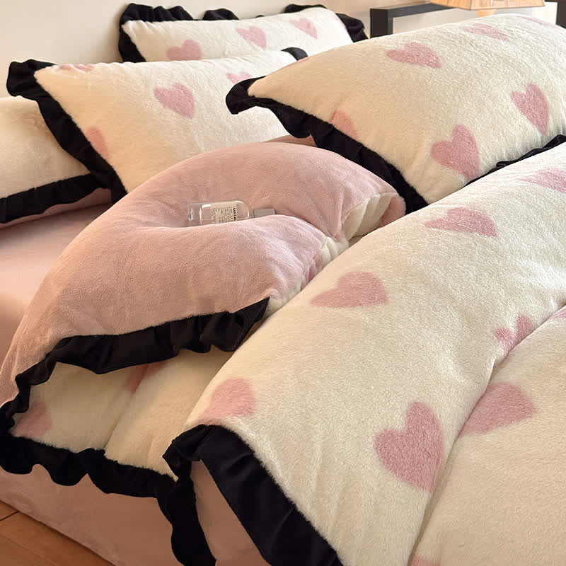 Heart-Print Plush Bedding Set with Romantic Ruffles(4PCS) - Pink - King - image 4