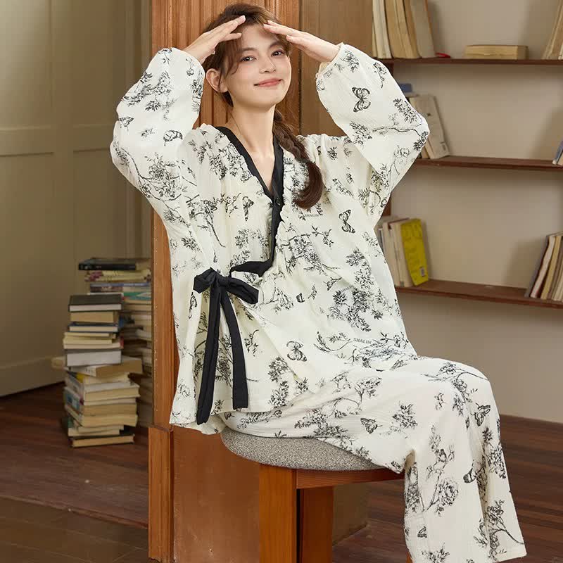 Oriental Ink Floral Butterfly Loungewear Set - image 3