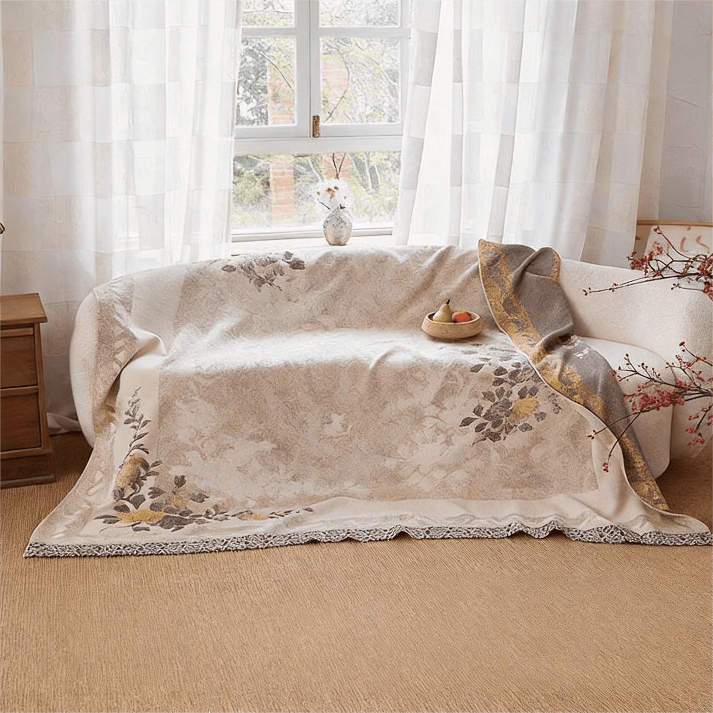 Oriental Peony Jacquard Reversible Gauze Quilt - image 3