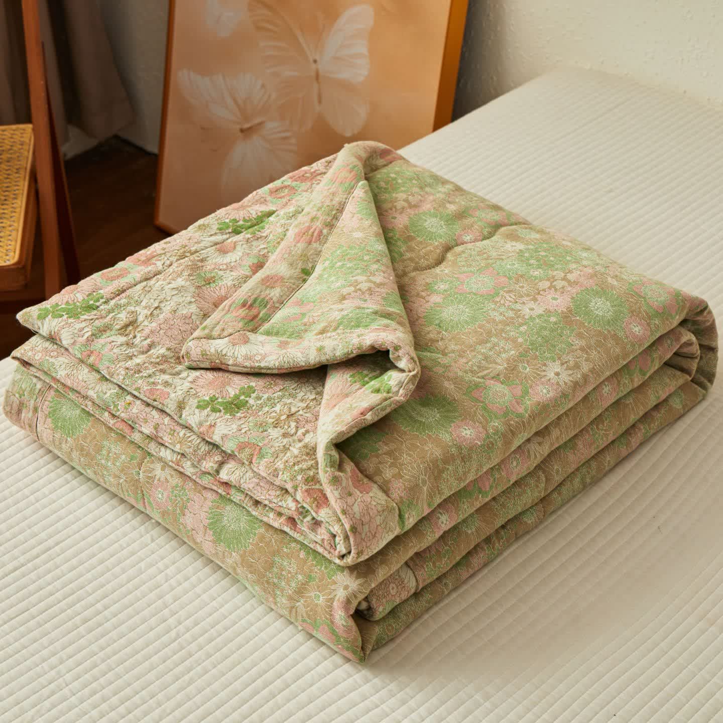 Yarn-Dyed Boho Floral Jacquard Muslin Quilt - image 3