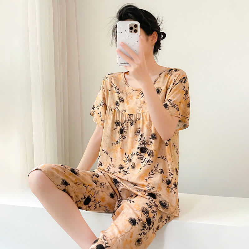 Vintage Floral Short Sleeve Women's Pajamas - image 3