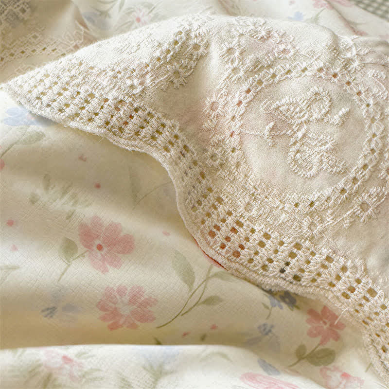 Cream Floral Lace Trim Cotton Bedding Set - image 4