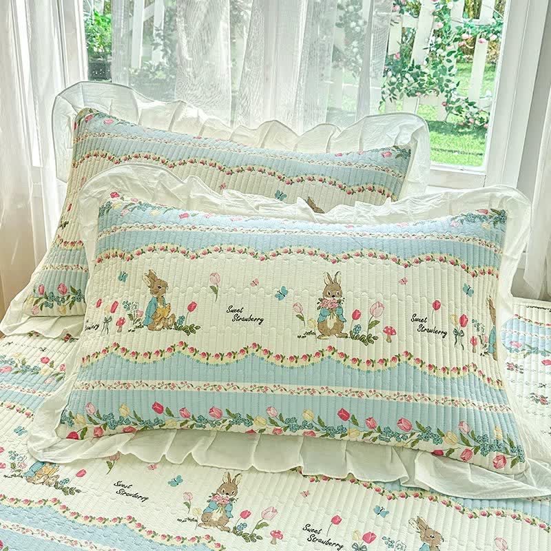 Floral Bunny Print Cotton Twill Coverlet - image 4