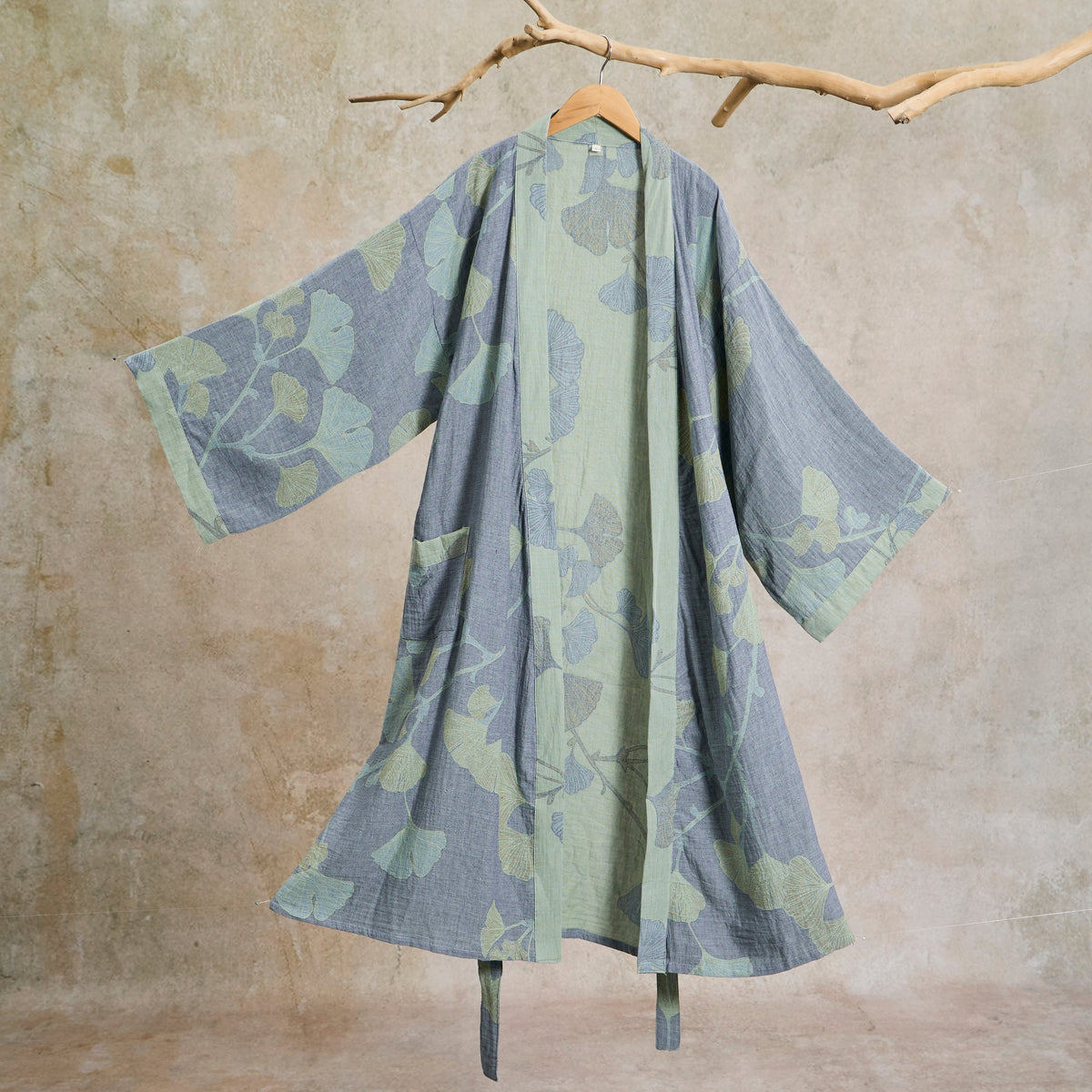 Robes & Dressing Gowns