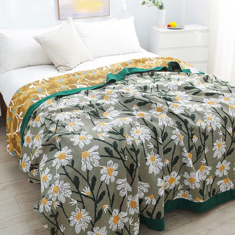 Daisy Print Cotton Soft Reversible Quilt