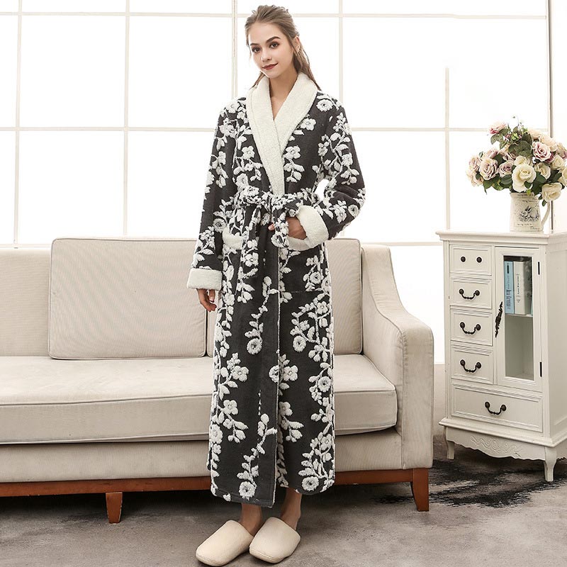 Ownkoti Flower Jacquard Fleece Pajama Long Bathrobe