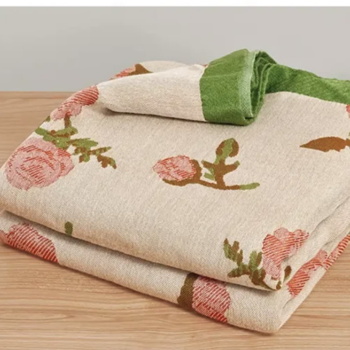 Bamboo Fiber Rural Rose Summer Blanket