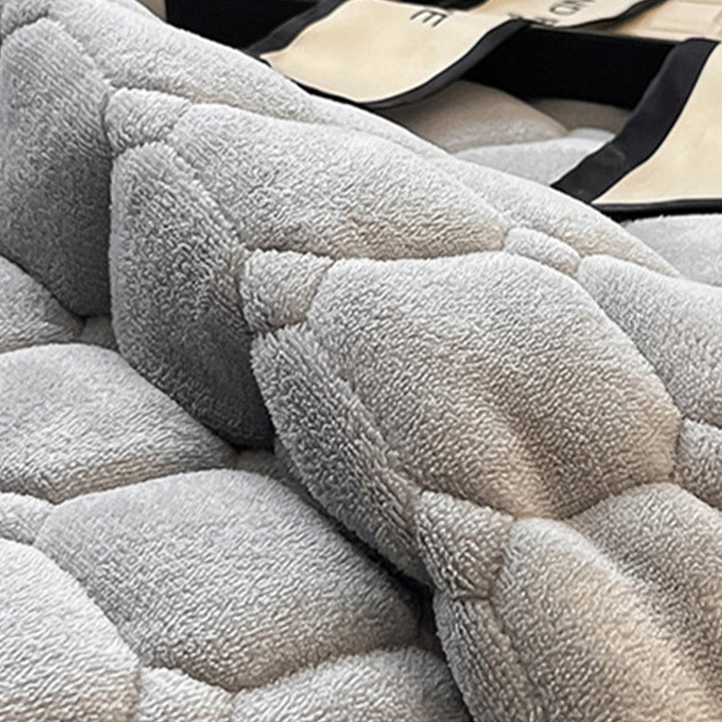 Modern Style Square Texture Soft Coverlet  - image 12