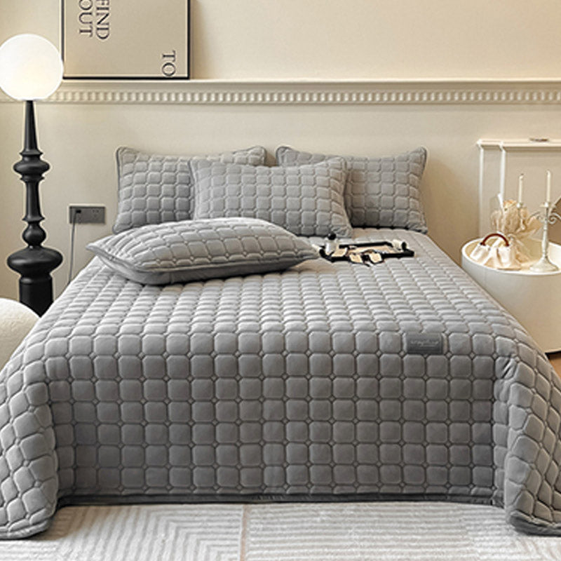 Modern Style Square Texture Soft Coverlet  - Coverlet with 2PCS Pillowcases - Gray - King - image 10
