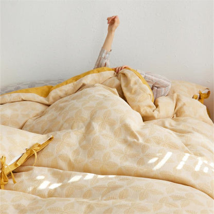 Jacquard Tie Cotton Gauze Bedding Set (4PCS) - image 3