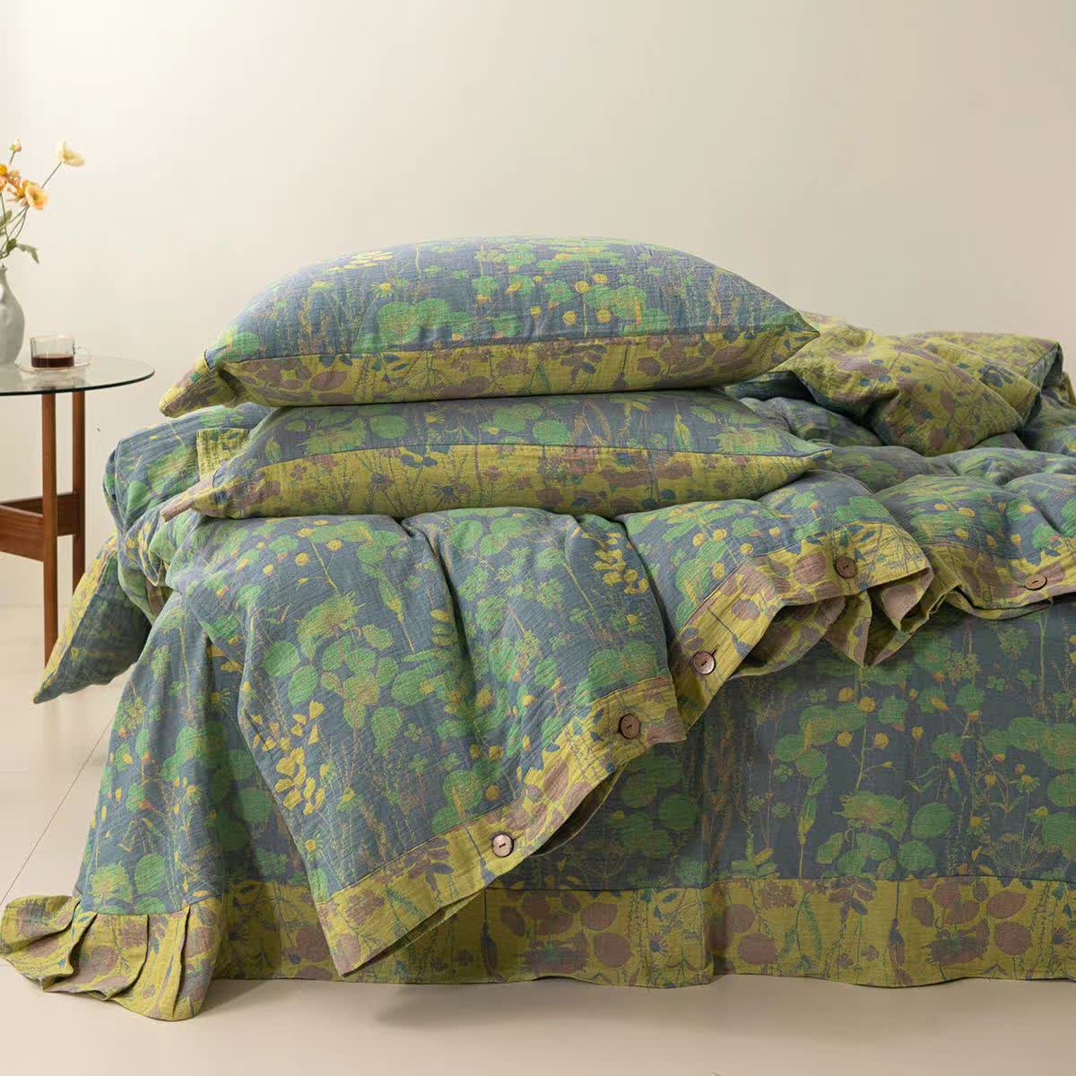 Lotus Pond Cotton Gauze Button Bedding Set (4PCS) - King - image 0