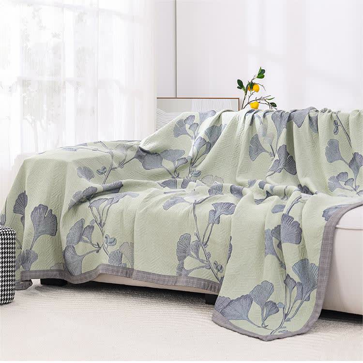 Ginkgo Leaf Cotton Gauze Reversible Quilt - image 3