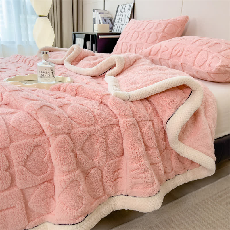 Solid Color Heart Print Fleece Blanket