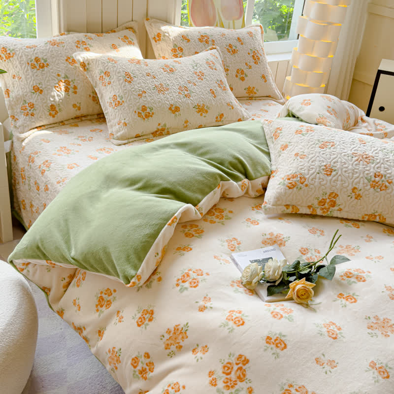 Refresh Flower Warm Velvet Bedding Set(4PCS)