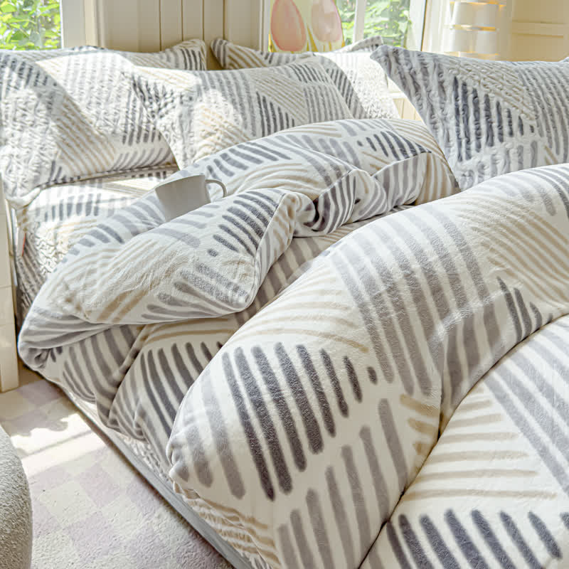 Geometric Line Warm Soft Bedding Set(4PCS)