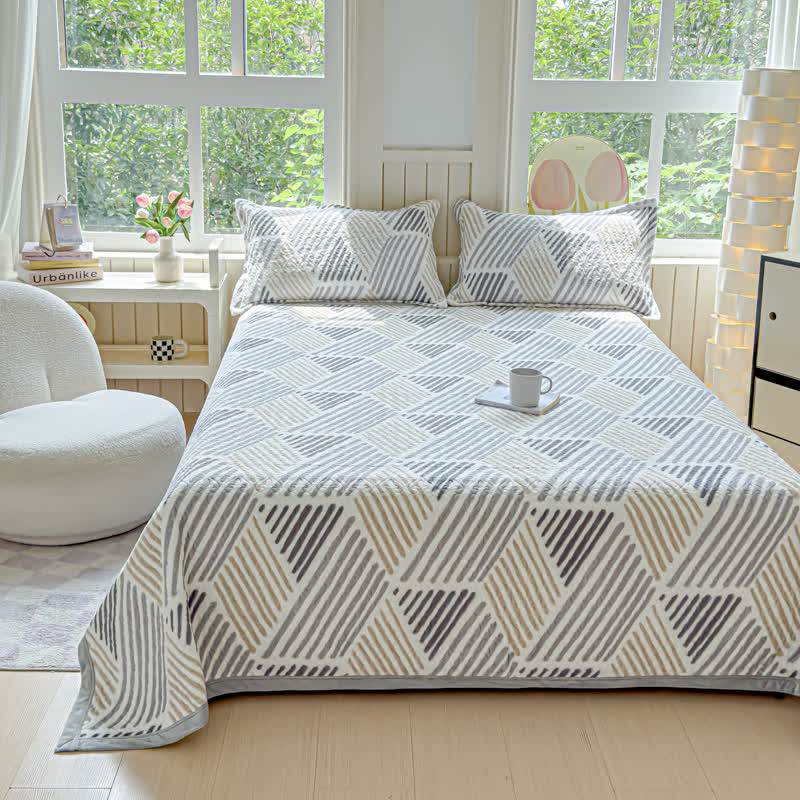 Geometric Line Warm Soft Bedding Set(4PCS)