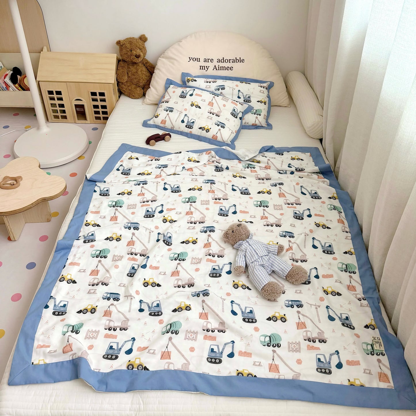 Cartoon Truck Bamboo Fiber Toddler Quilt