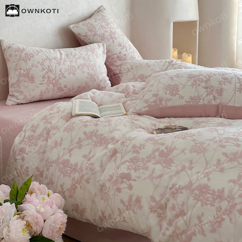 Elegant Floral Soft Velvet Bedding Set(4PCS)