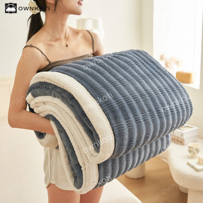 Jacquard Wave Texture Fleece Blanket