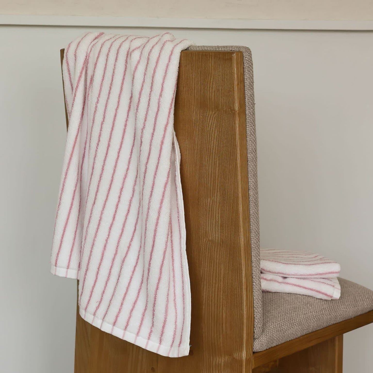 Combed Cotton Striped Water-absorbent Towel