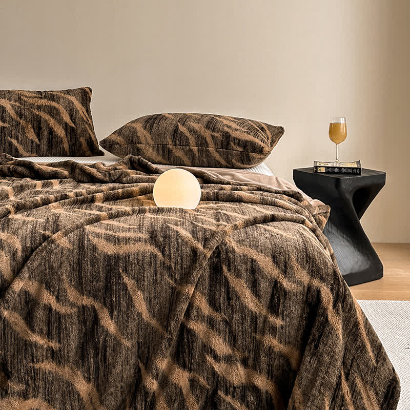 Vintage Velvet Soft Sofa Throw Blanket - image 2