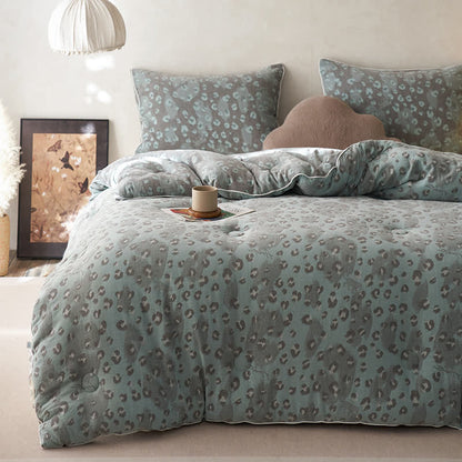 Cashmere Cotton Gauze Leopard Print Quilt