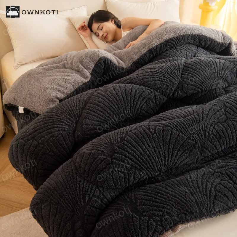 Sherpa Jacquard Ginkgo Leaf  Blanket with Quilt Core