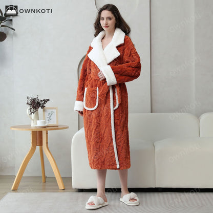 Jacquard Fleece Lapel Neck Bathrobe