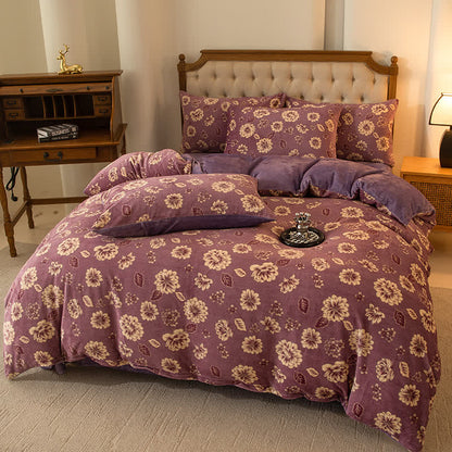 Elegant Floral Comfy Velvet Bedding Set(4PCS)