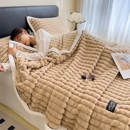 Ownkoti Plaid Texture Soft  Fleece Throw Blanket - image 3