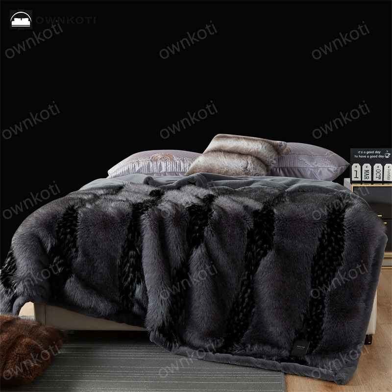 Luxurious Winter Faux Fur Throw Blanket