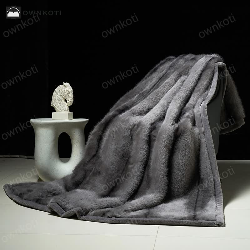 Faux Fur Gradient Warm Throw Blanket