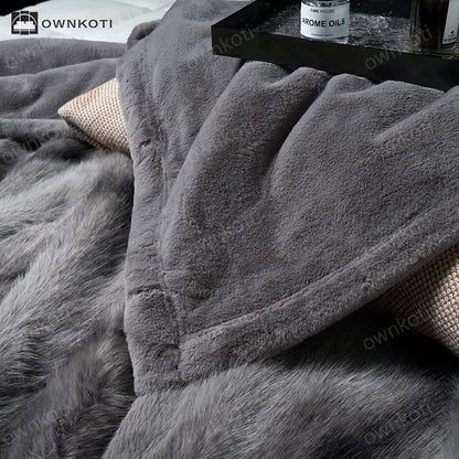 Faux Fur Gradient Warm Throw Blanket