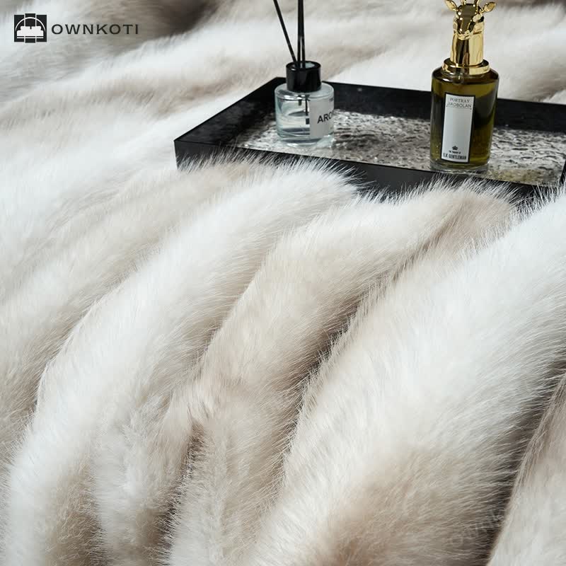 Luxurious Leopard Print Faux Fur Throw Blanket