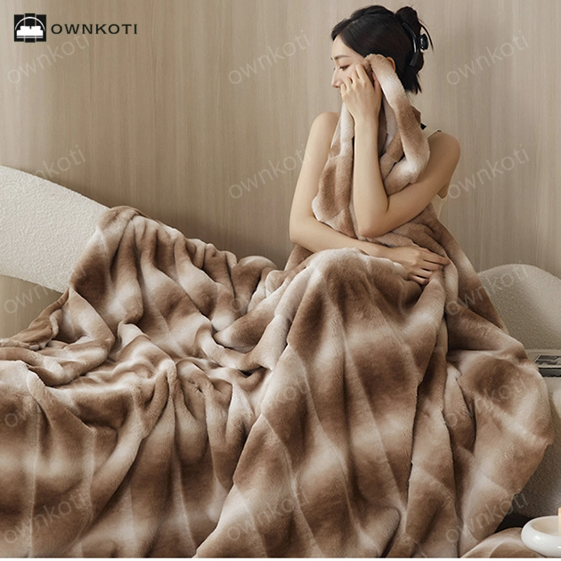 Simple Gradient  Antistatic Throw Blanket