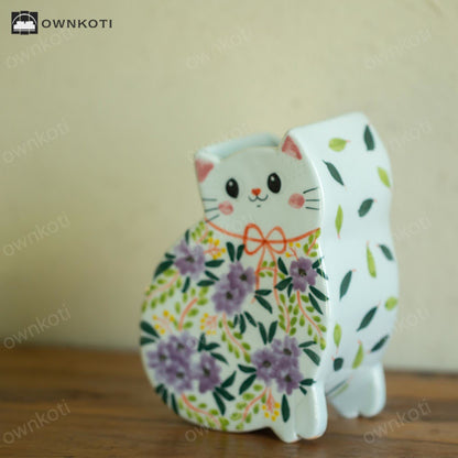 Creative Hand-painted Cat-shaped Ceramic Vase