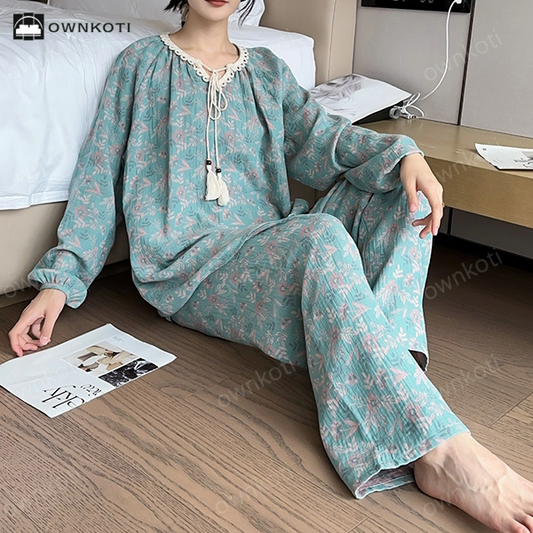 Plus Size Lace Neckline Cotton Pajama Set