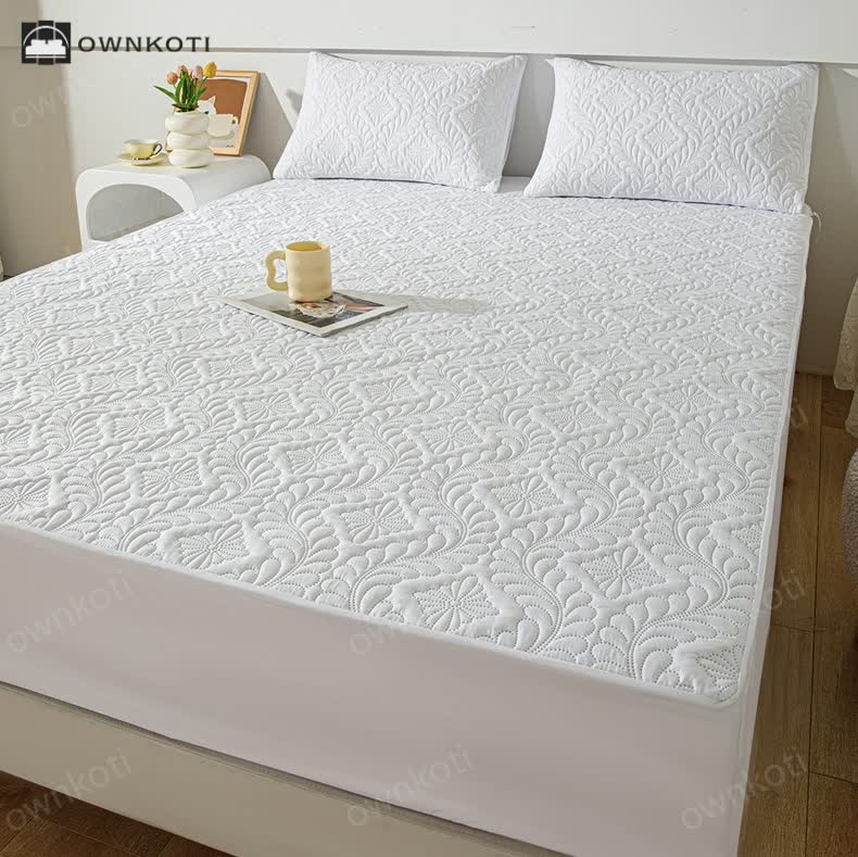 Waterproof Solid Color Quilted Fitted Sheet