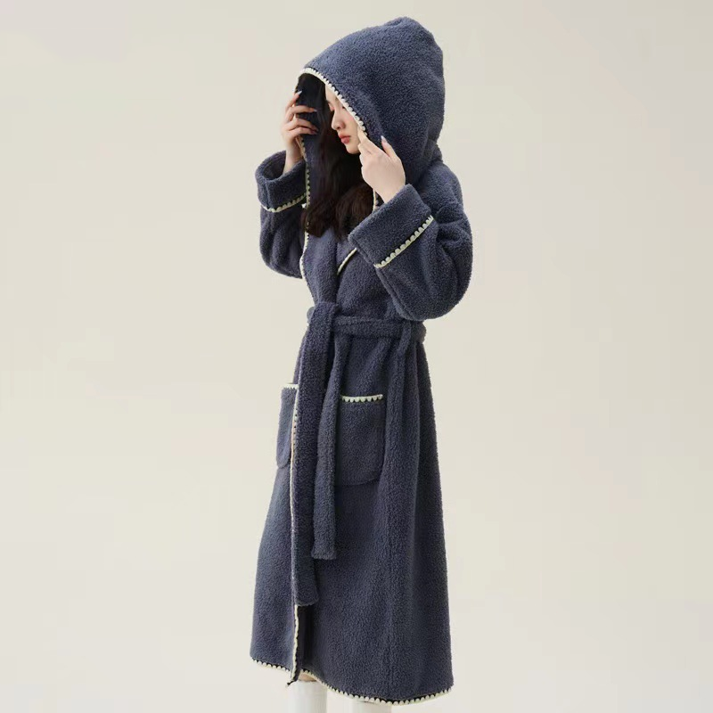 Warm Fleece Hooded Long Bathrobe