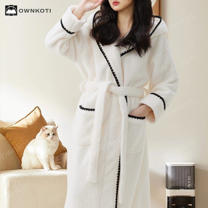 Warm Fleece Hooded Long Bathrobe