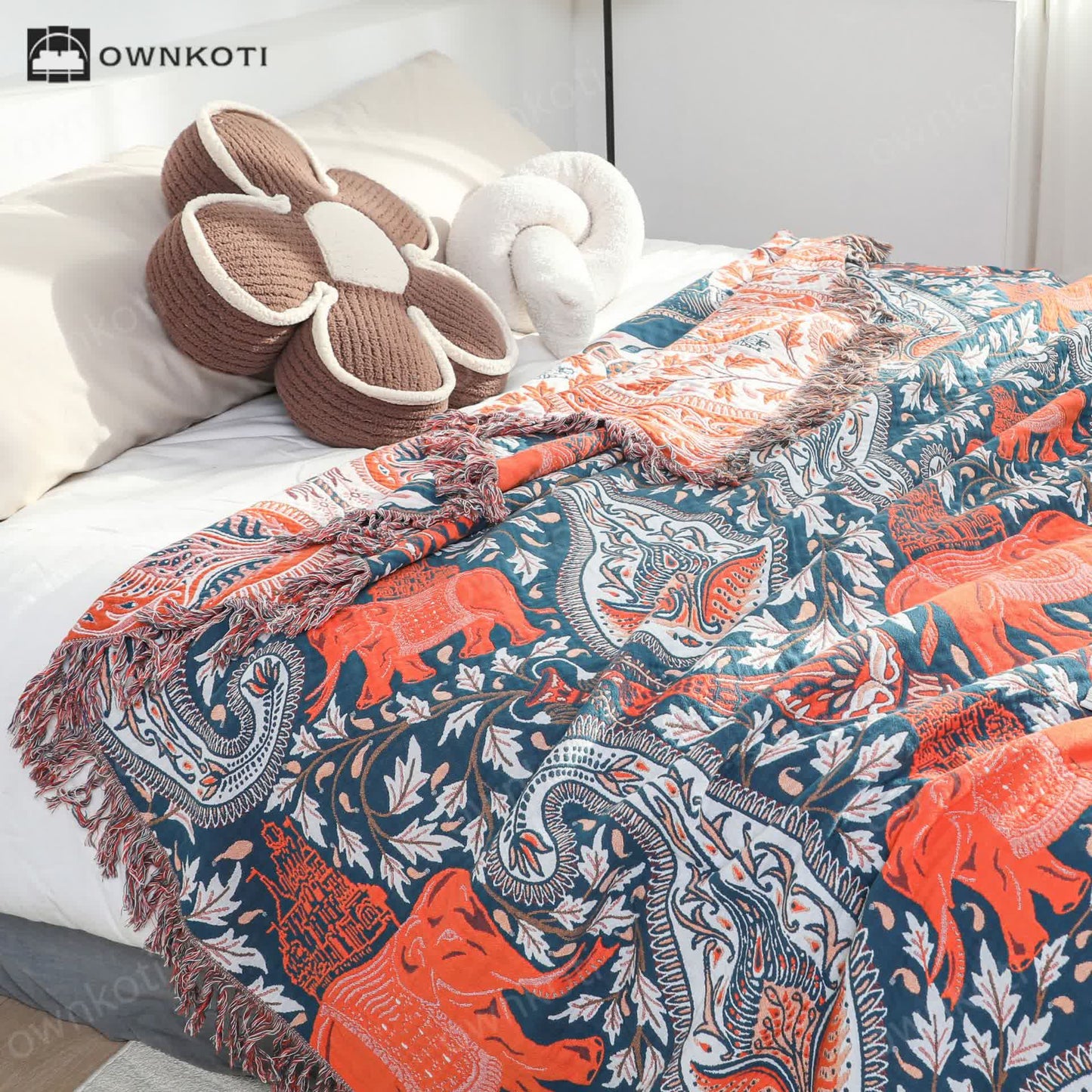 Paisley Elephant Tassel Lightweight Cotton Quilt