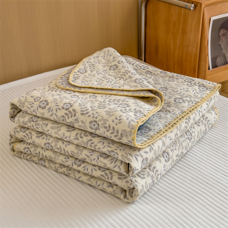 Refresh Floral Three Layers Cotton Gauze Quilt - image 11