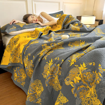 Elegant Flower Three Layer Cotton Gauze Quilt
