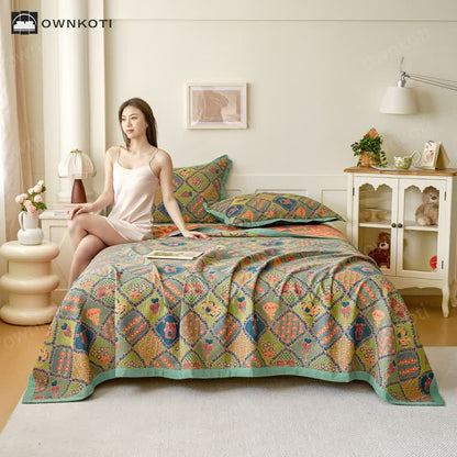 Double Layer Gauze Jacquard Bear Cotton Quilt