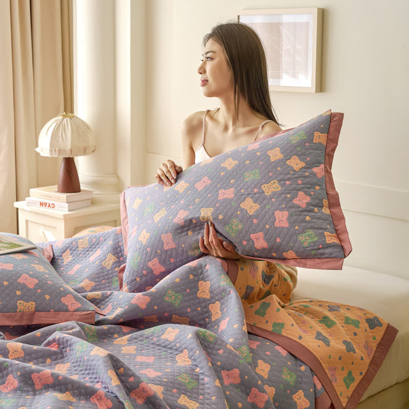 Jacquard Bear Cotton Gauze Reversible Quilt