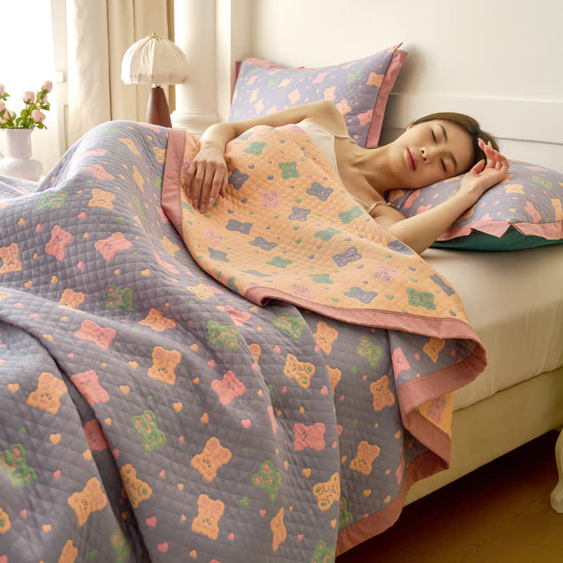 Jacquard Bear Cotton Gauze Reversible Quilt