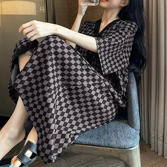 V-neck Plaid Modal Loose Buttoned Nightdress