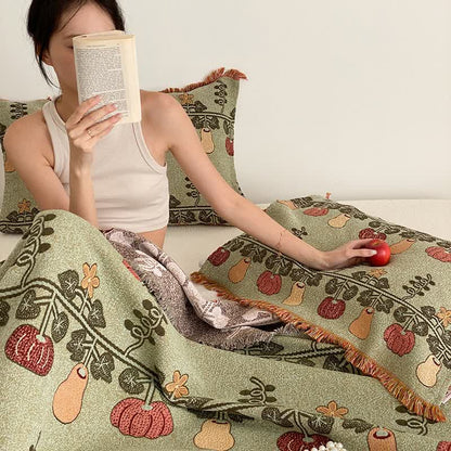 Pumpkin Print Four-layer Cotton Gauze Tassel Quilt