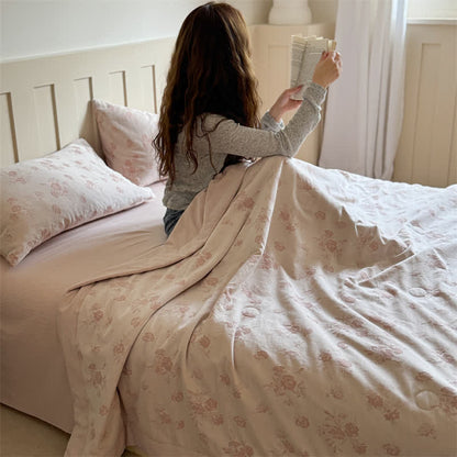 Elegant Rose Cotton Yarn-dyed Jacquard Summer Quilt