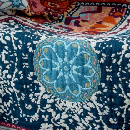 Boho Blue Floral Cotton Reversible Tassel Quilt